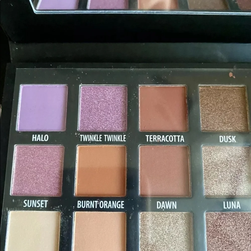 Kab cosmetics eyeshadow‎ palette